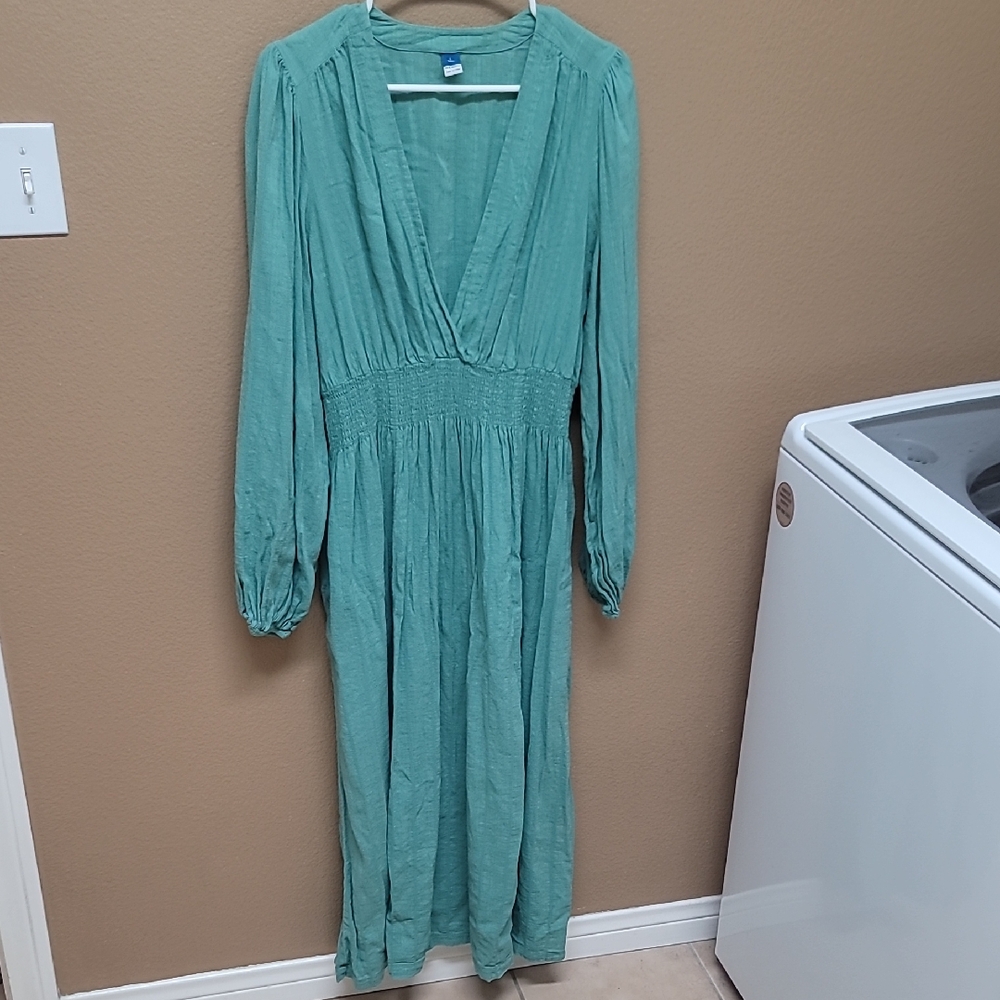 Old Navy Green Long Sleeve Dress 💚